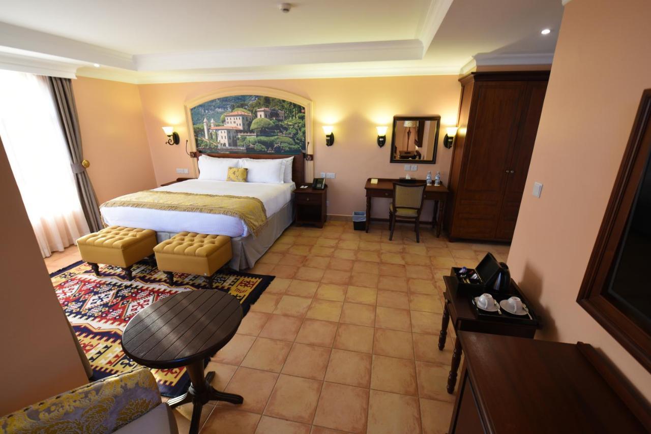 Casa Solada Hotel Kampala Exterior foto